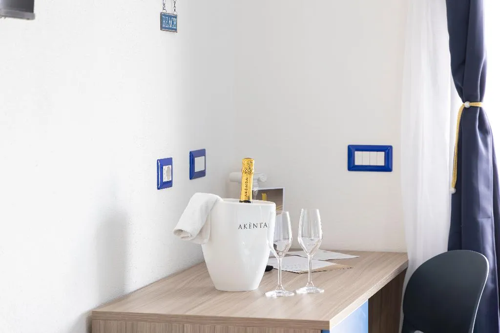 DOUBLE DELUXE WITH BALCONY Room, Agua Dorada Boutique, Olbia