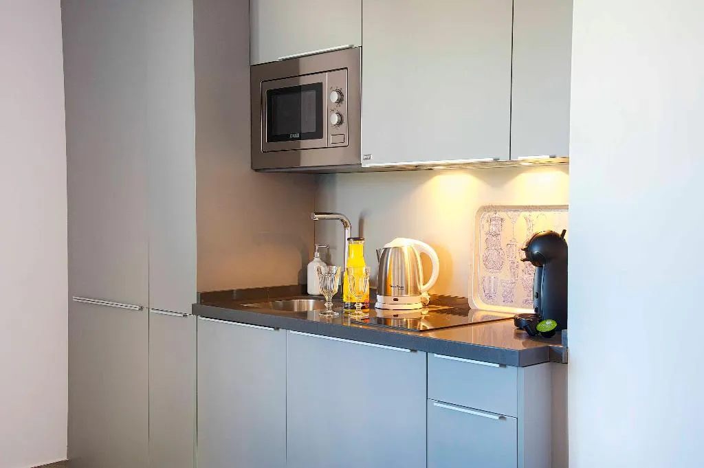 APARTMENT DUPLEX Room, Overland Suites Catedral Luxury Apartments, Seville
