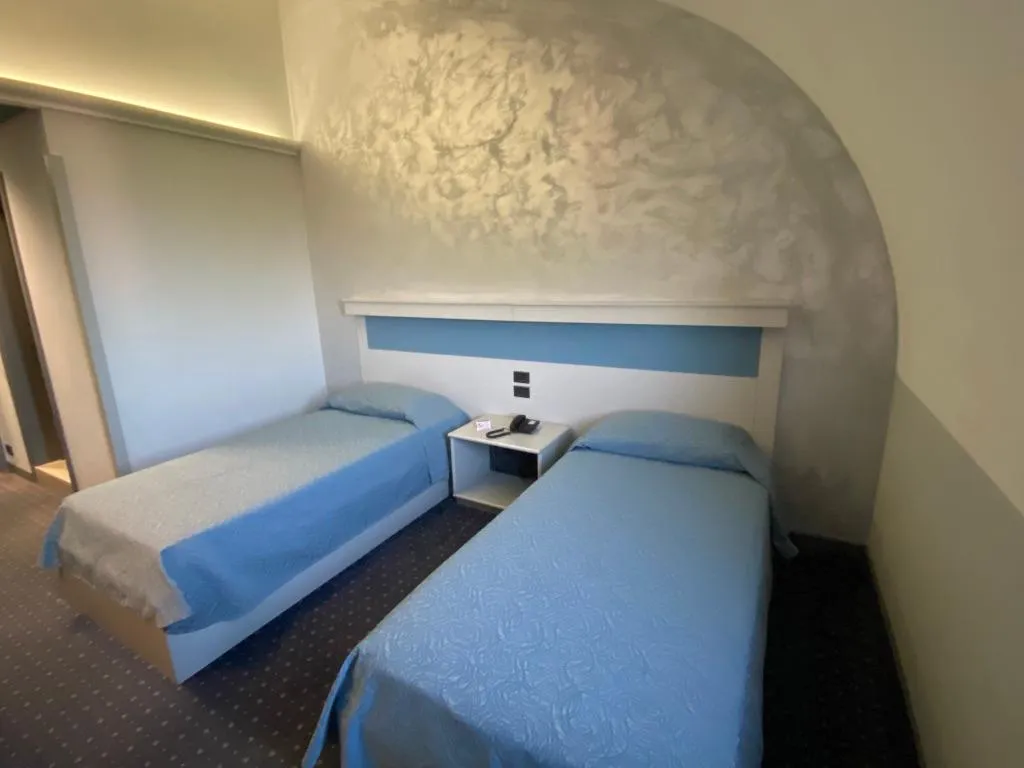 TWIN TWO BEDS Room, Hotel Garden, Venice