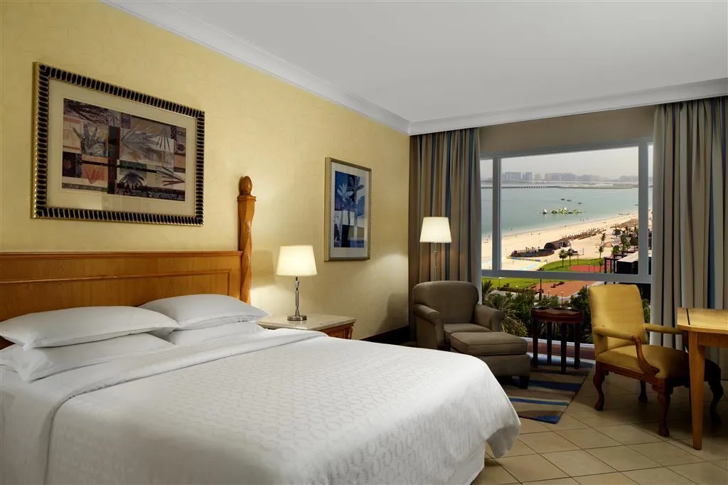 General view, Sheraton Jumeirah Beach Resort, Dubai