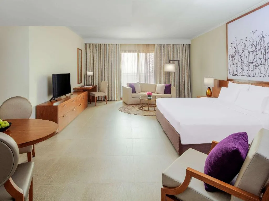 APARTMENT WITH VIEWS Room, Pullman Dubai Creek City Centre Residences, Dubai