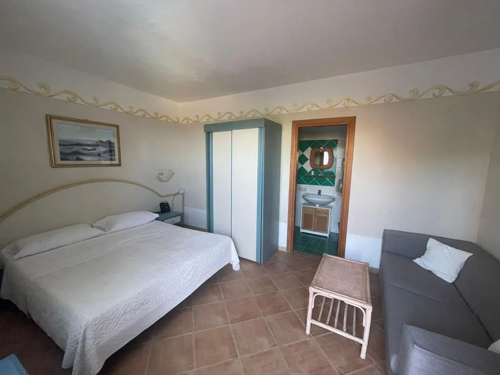 Double or Twin COMFORT Room, Micalosu Hotel, Olbia