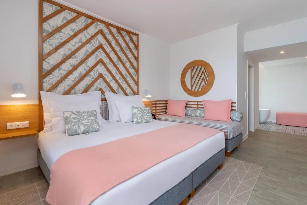Double or Twin SUPERIOR SEA VIEW Room, Aqua Natura Bay, Madeira