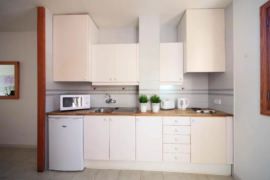 APARTMENT ONE BEDROOM ONE BATHROOM Room, Mar Brava, Majorca