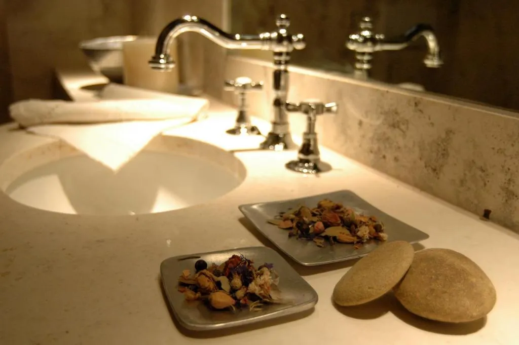 DOUBLE SUPERIOR Room, Castello di Monterone, Perugia