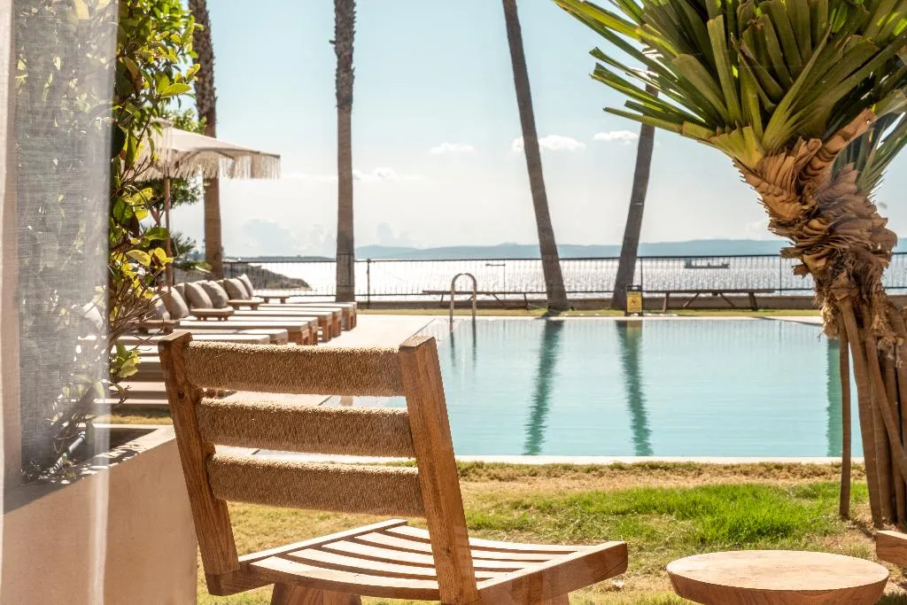 SUITE DELUXE POOL VIEW Room, L'saranda House Cesme, Izmir