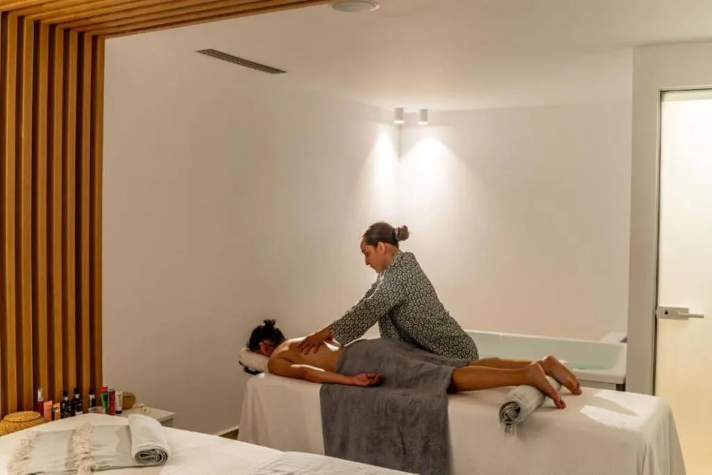 Sports and Entertainment, Cresanto Luxury Suites Santorini, Santorini