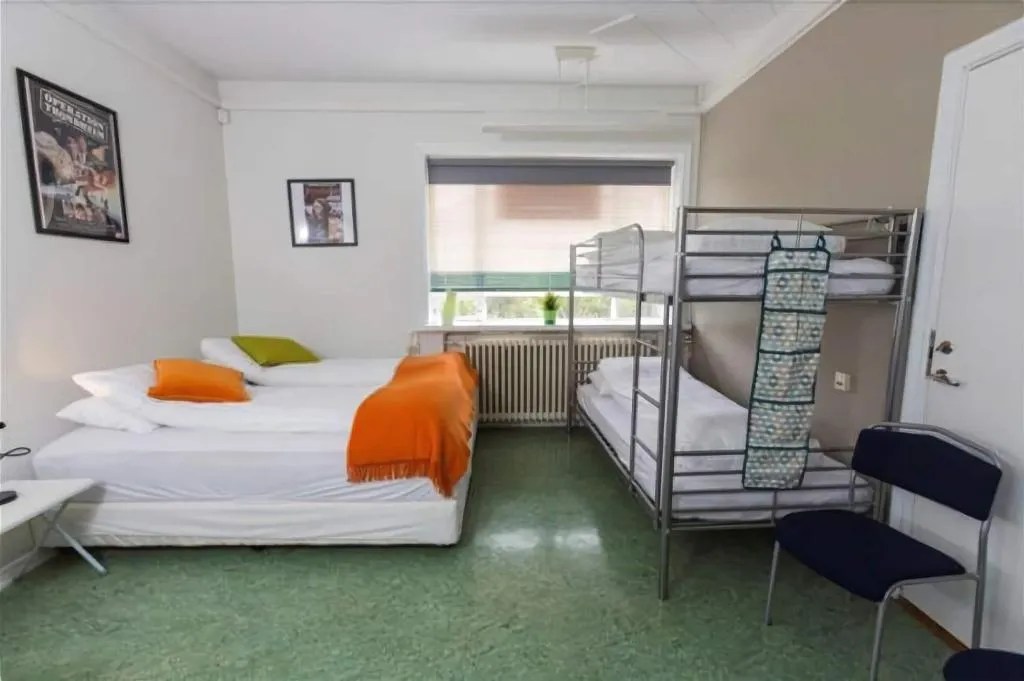 Room, Hostel B47, Reykjavik