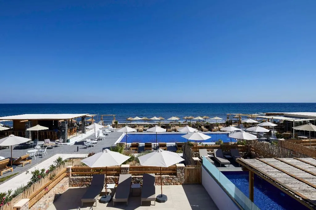 Pool, Sea Breeze Santorini Beach Resort, Curio Collectio, Santorini