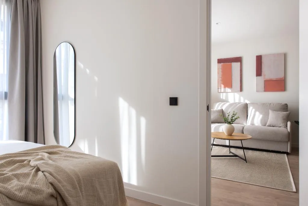 APARTMENT ONE BEDROOM Room, Libere Seville Plaza Nueva, Seville