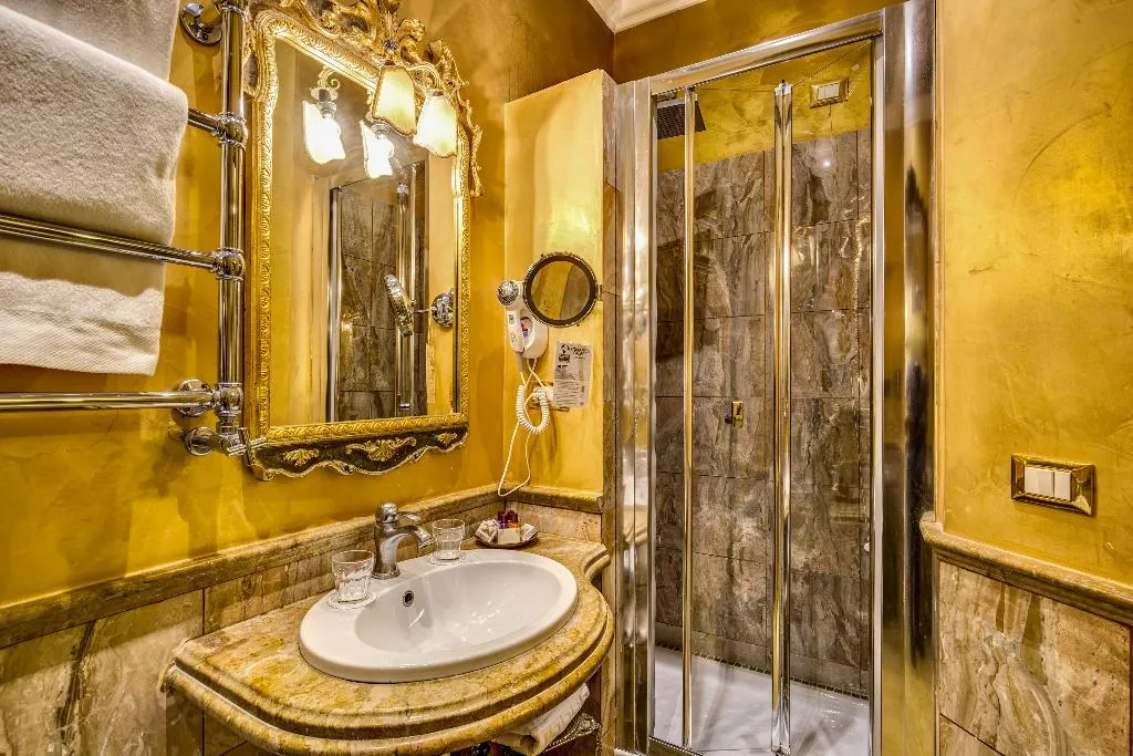 Double or Twin STANDARD Room, Romanico Palace Luxury Hotel & Spa, Rome