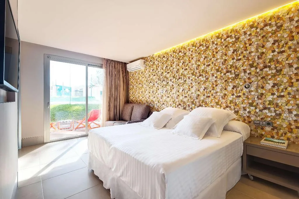 DOUBLE WITH TERRACE Room, Occidental Ibiza - All Inclusive, Ibiza