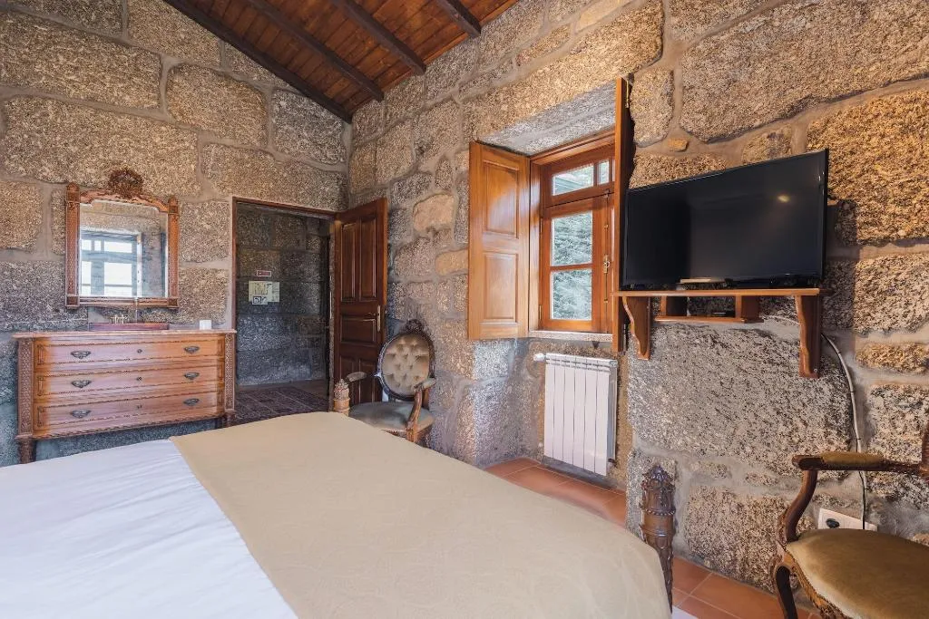 Room, Quinta Do Outeiro, Porto