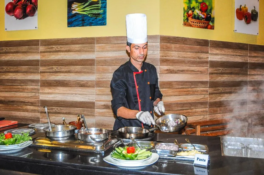 Restaurant, Lotus Bay Beach Resort, Red Sea Riviera