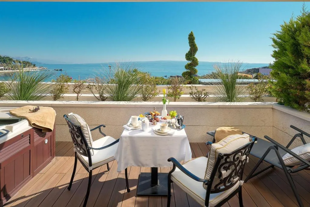 SUITE DELUXE SEA VIEW Room, Hotel Villa Harmony, Split