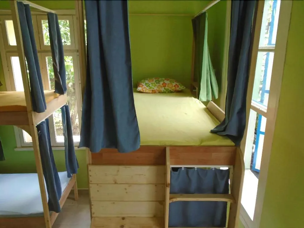 Room, Lotus Garden Hostel, Izmir
