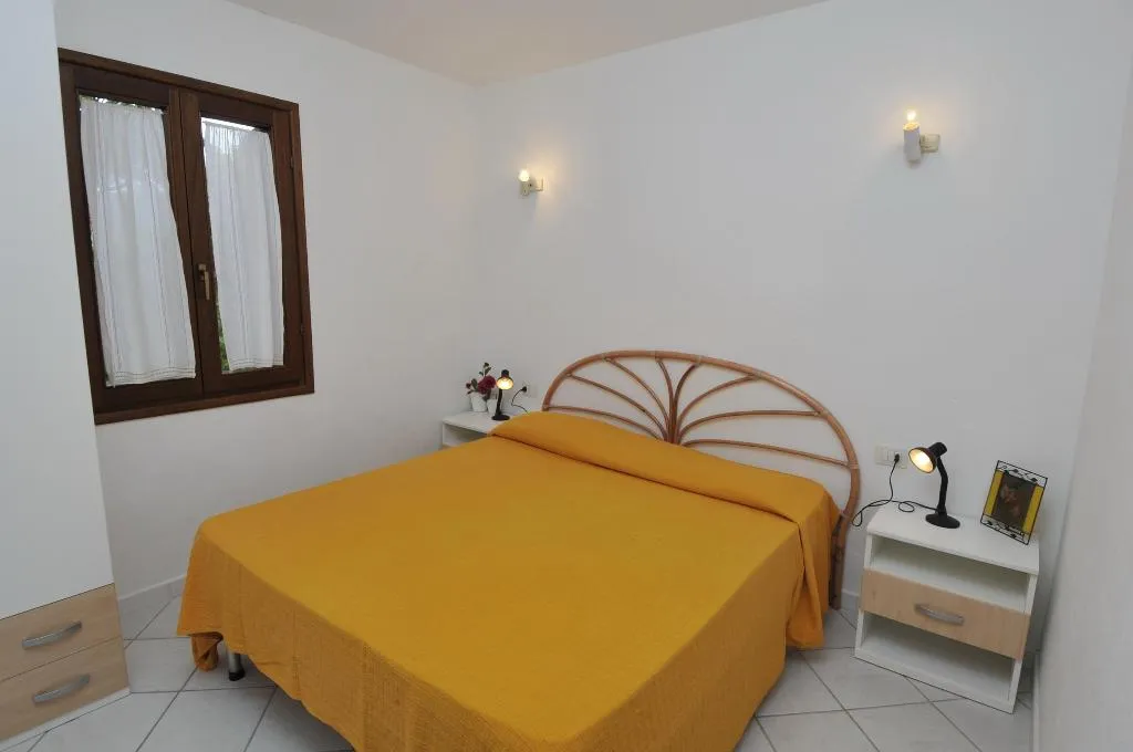 APARTMENT SEA VIEW ONE BEDROOM Room, Complessi Residenziali Le Canne e Le Canne Mare, Olbia