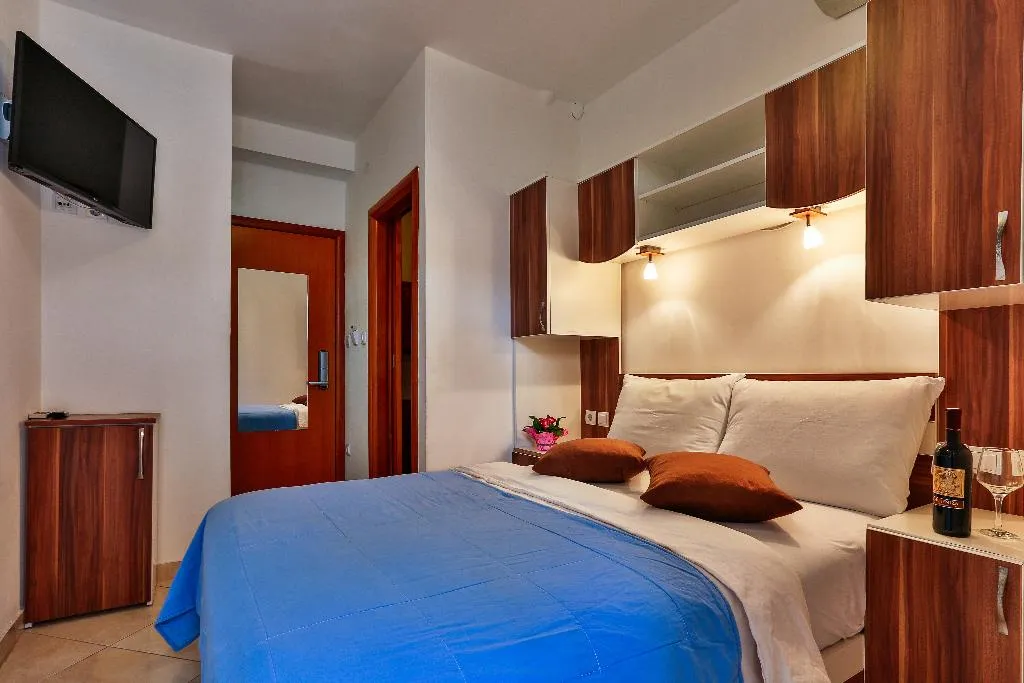 DOUBLE ECONOMY Room, Dvor Kornic, Tivat