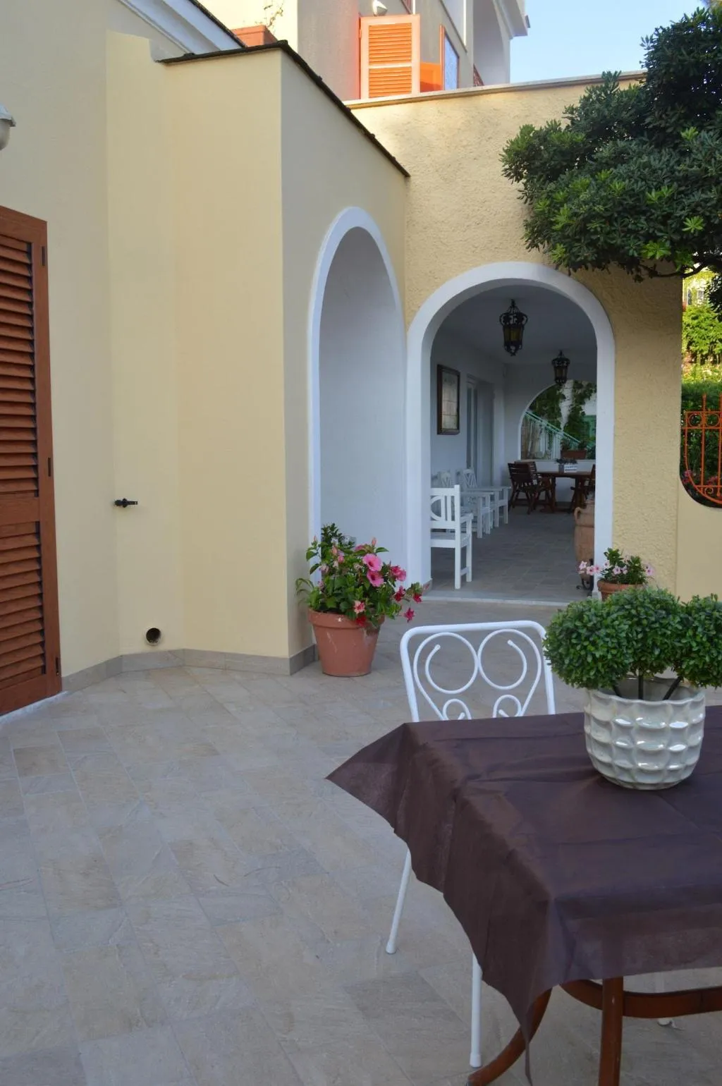 Terrace, Hotel Polito, Naples