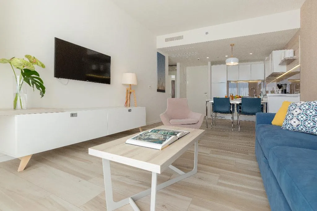 APARTMENT SUPERIOR SEA VIEW Room, Romana Beach Apartments, Split