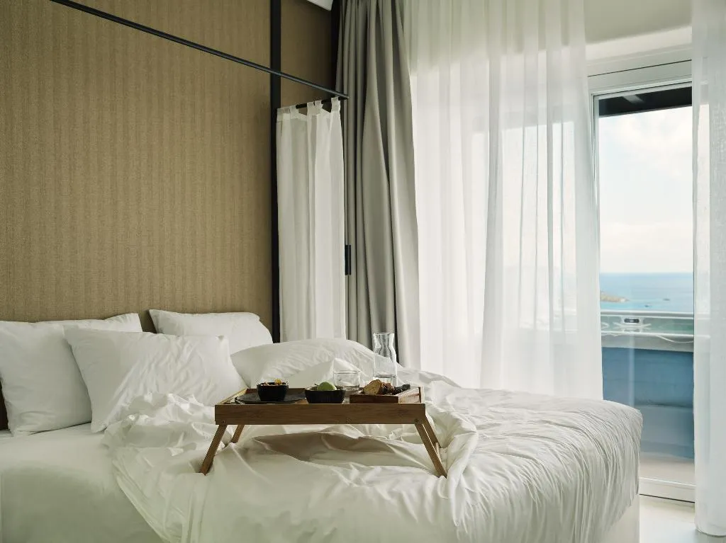 JUNIOR SUITE WITH JACUZZI Room, Ezio Bo Luxury Living, Mykonos