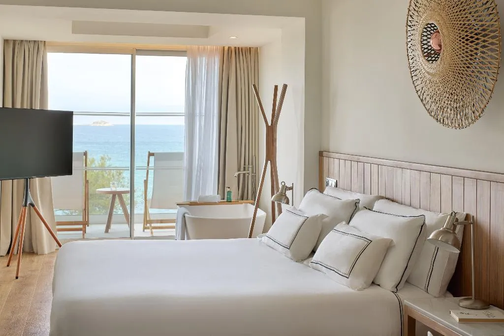 JUNIOR SUITE SEA VIEW Room, Meliá Ibiza, Ibiza