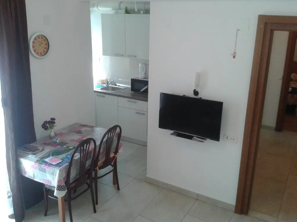 APARTMENT STANDARD Room, House Perone, Dubrovnik