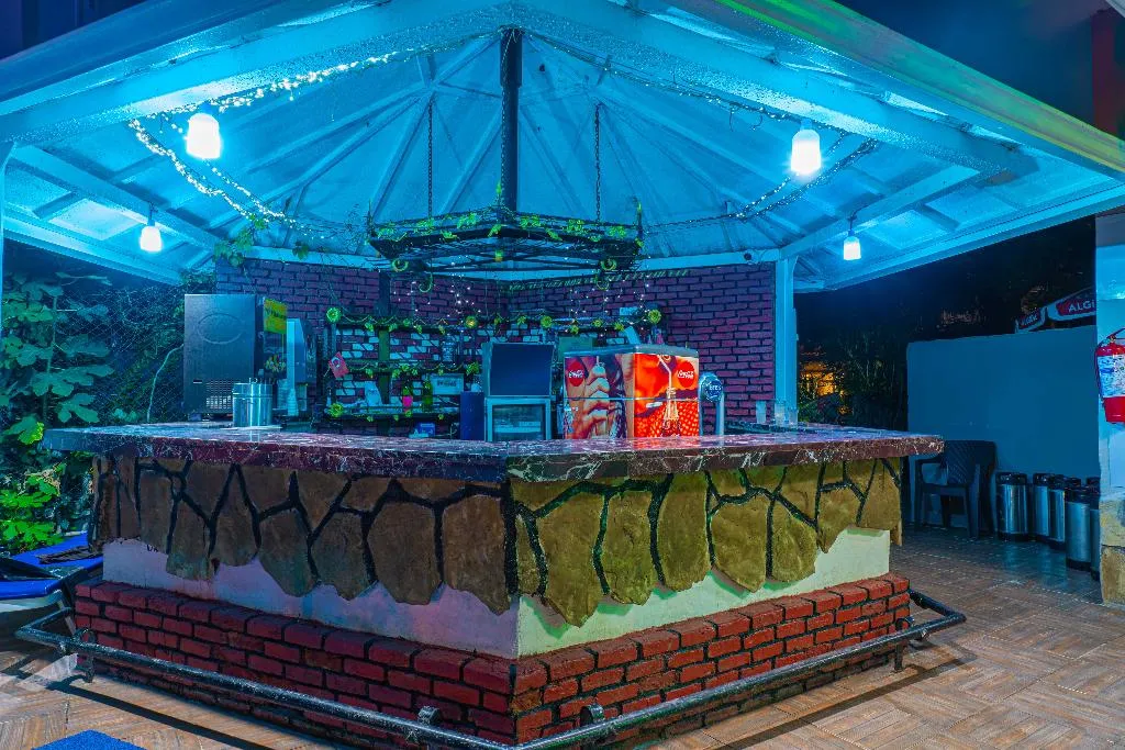 Bar, Grand Bahama Beach Hotel, Antalya