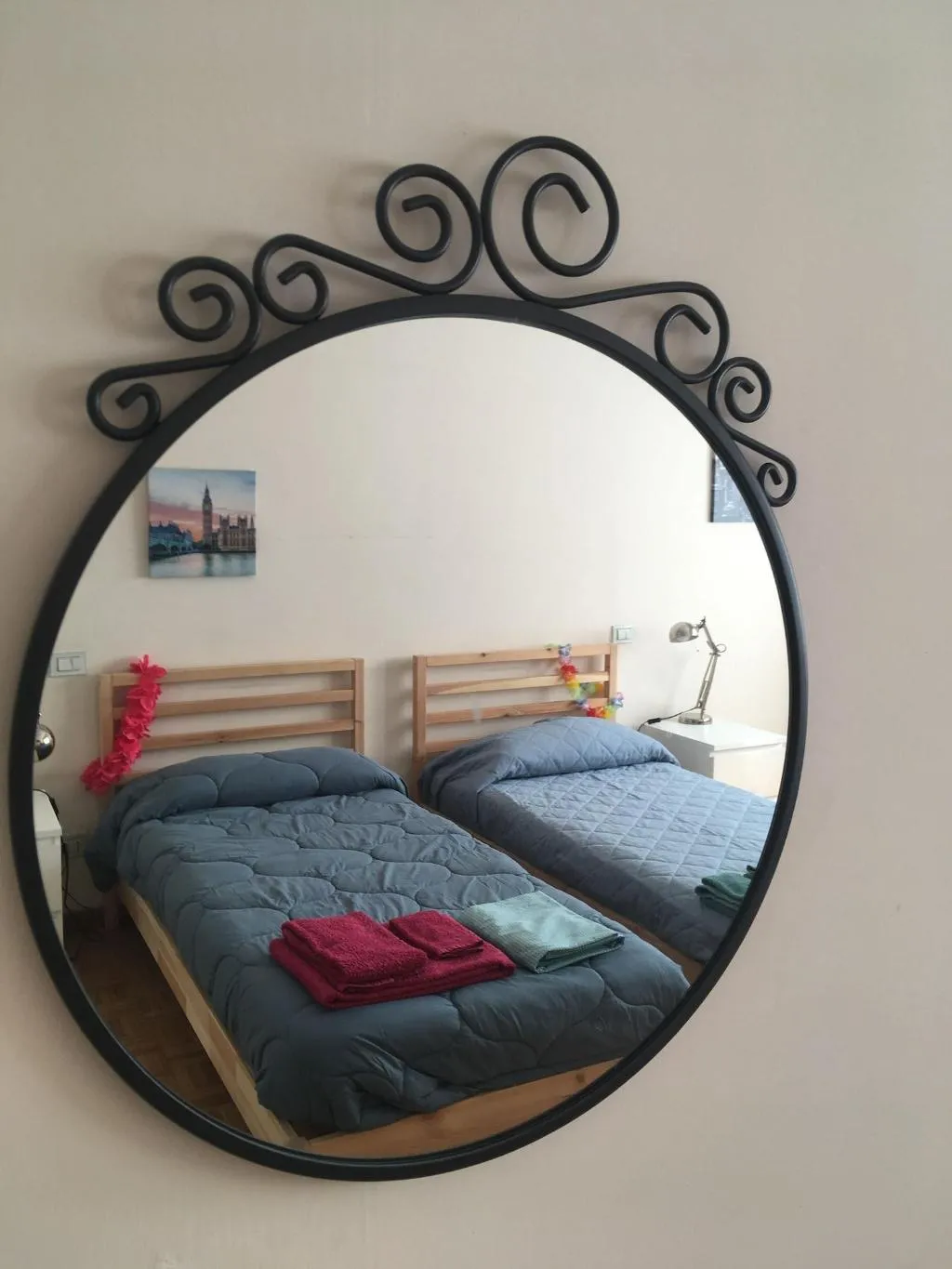 Room, Emilio's Home, Rome