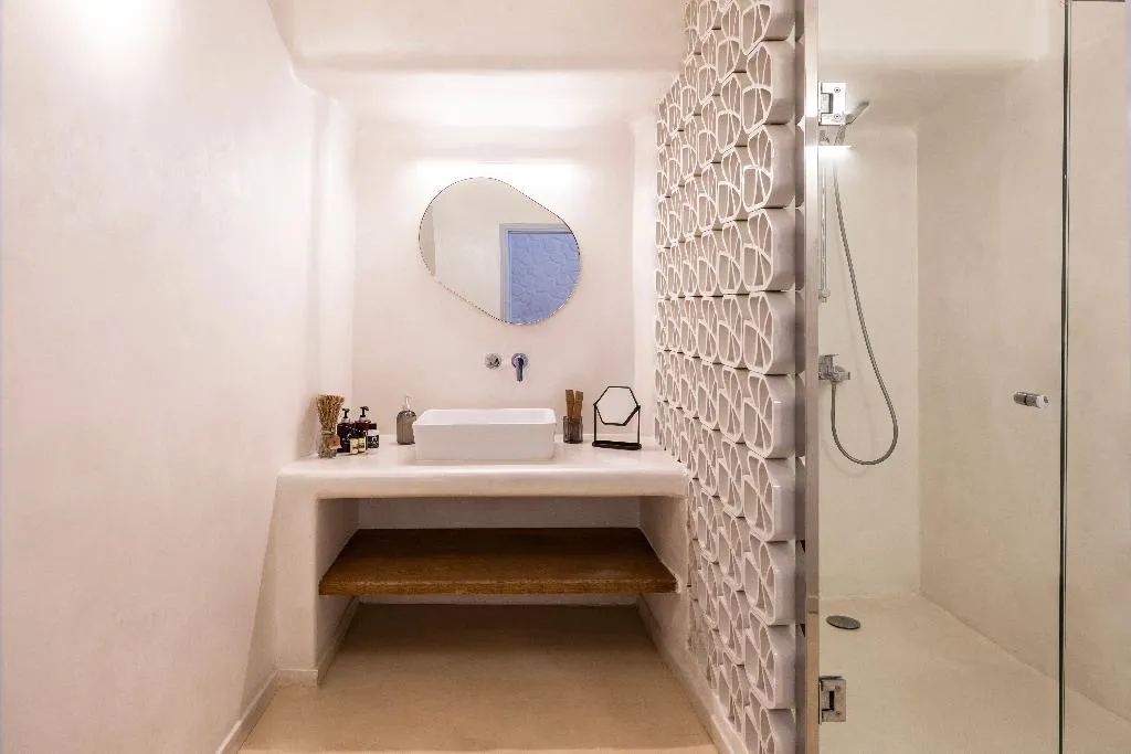 VILLA WITH JACUZZI Room, El Verano Collection Santorini, Santorini