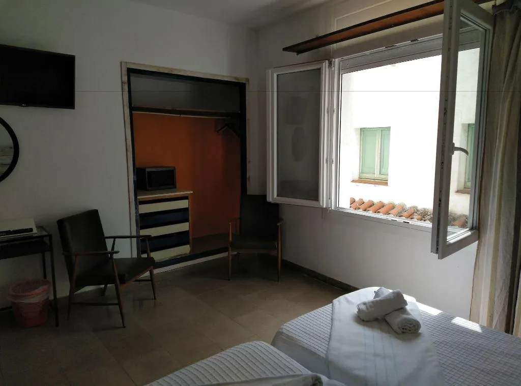 Room, Corisco, Costa Brava