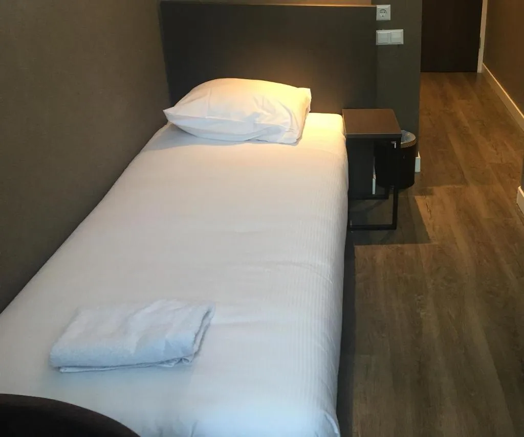 Room, Manofa, Amsterdam