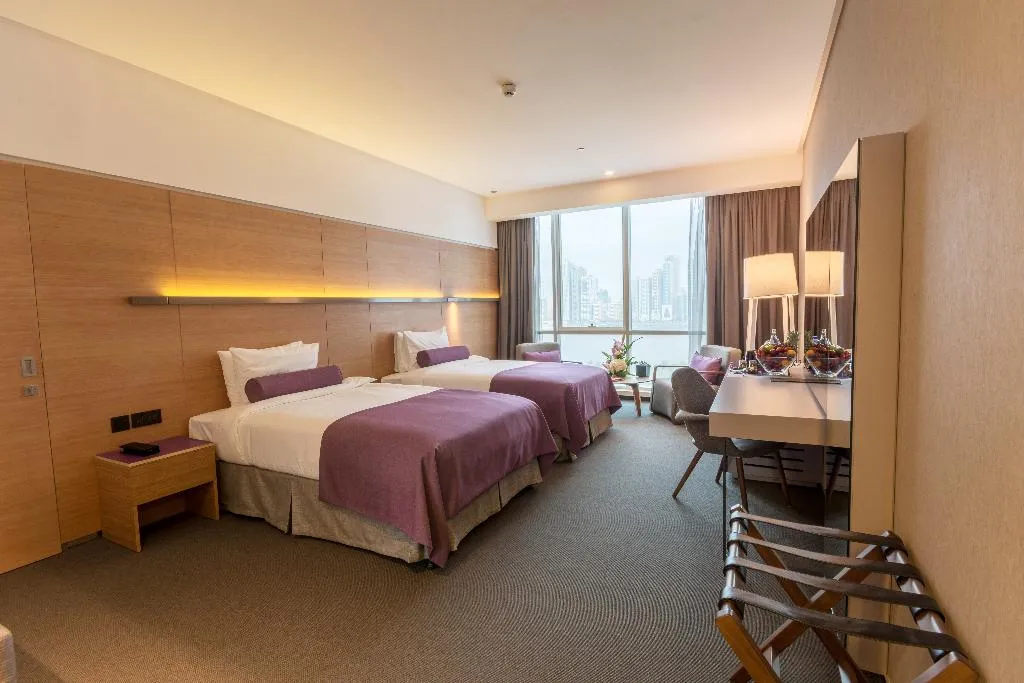 SINGLE SUPERIOR Room, The Act Hotel, Dubai