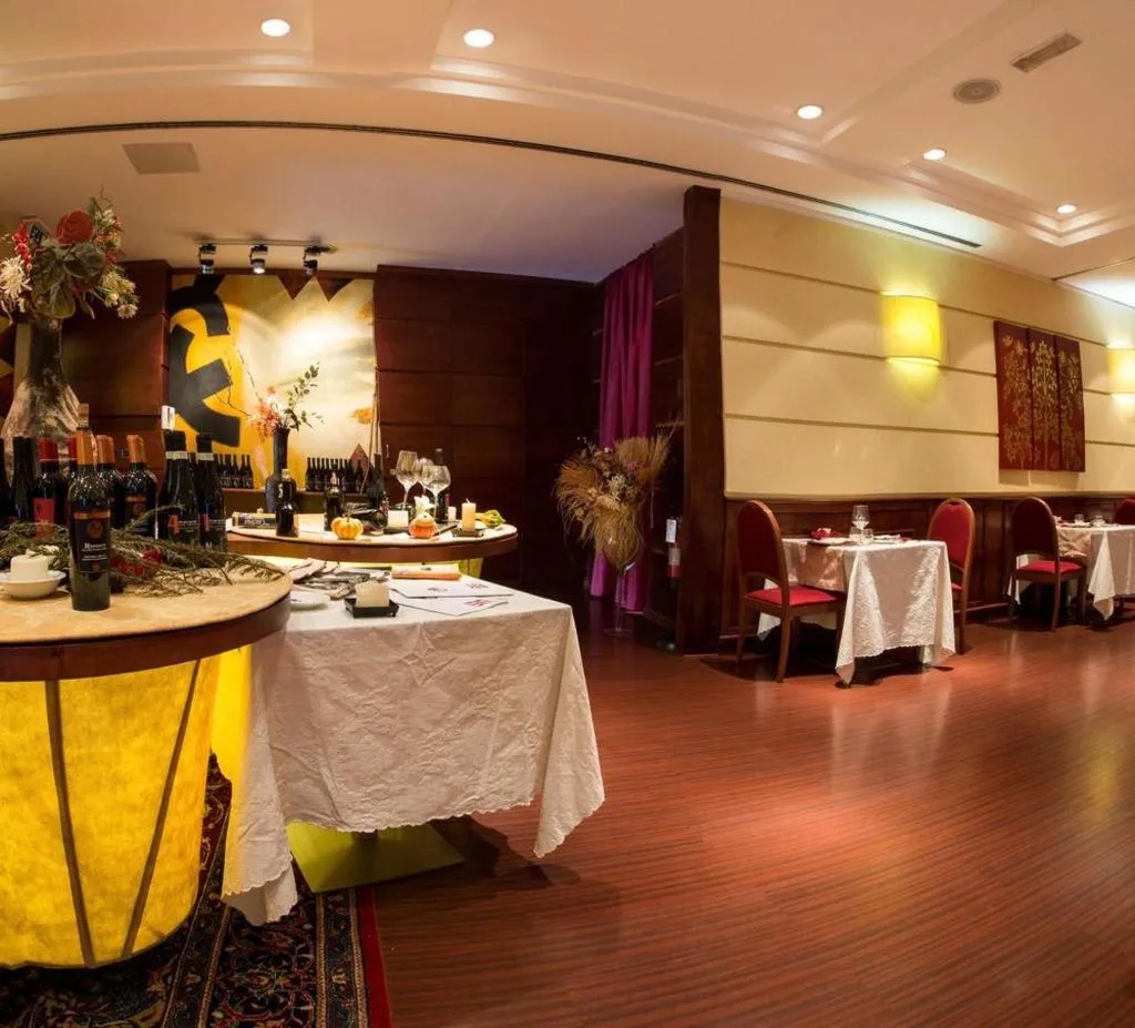 Restaurant, Hotel Imperatori, Rome