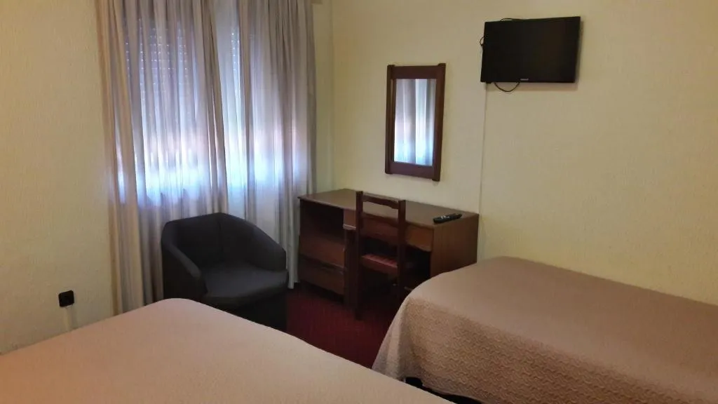 Double or Twin STANDARD Room, Sao Gabriel, Porto