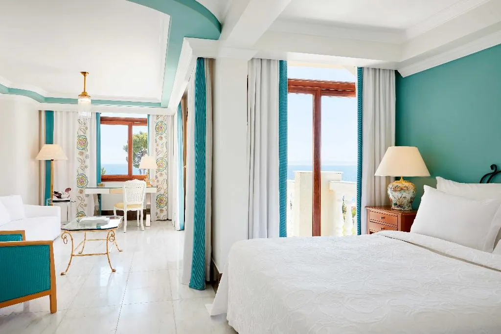 JUNIOR SUITE DELUXE Room, The Danai, Thessaloniki