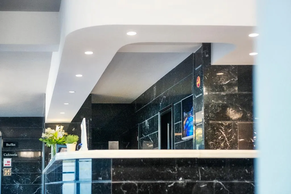 Lobby, Salles Hotel Aeroport de Girona, Costa Brava