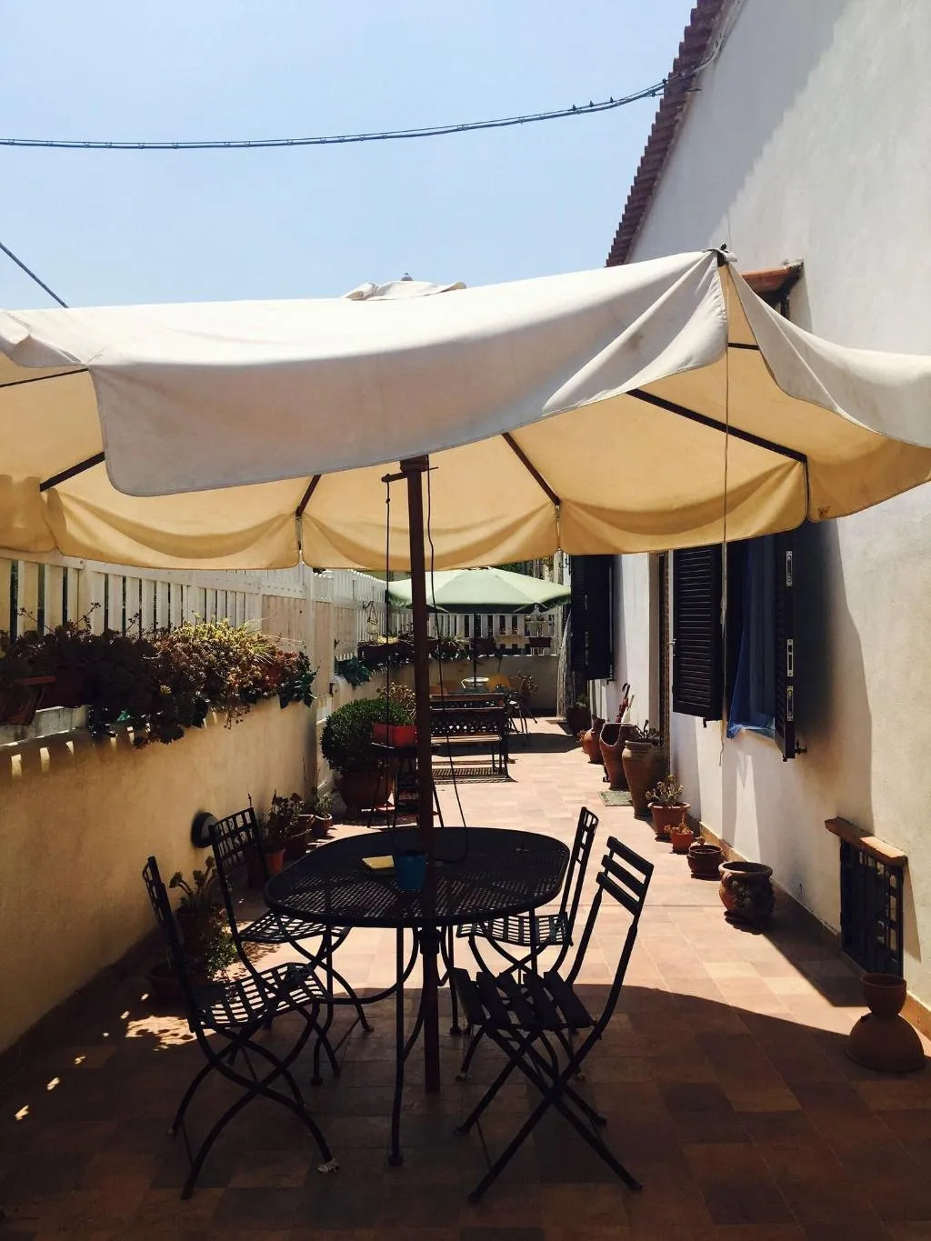 Room, B&B PompeiLog, Naples