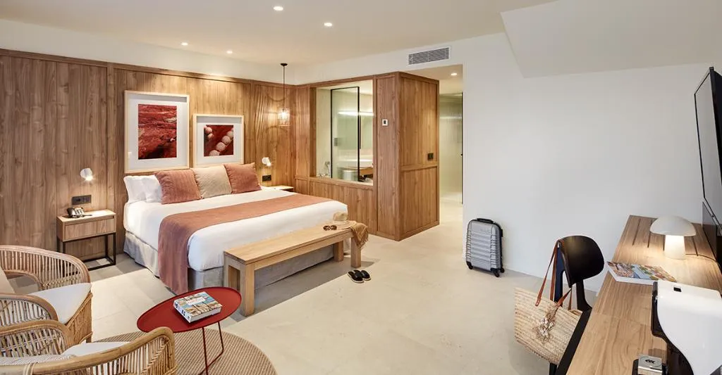 SUITE PENTHOUSE Room, Atzavara Hotel Spa, Costa Brava