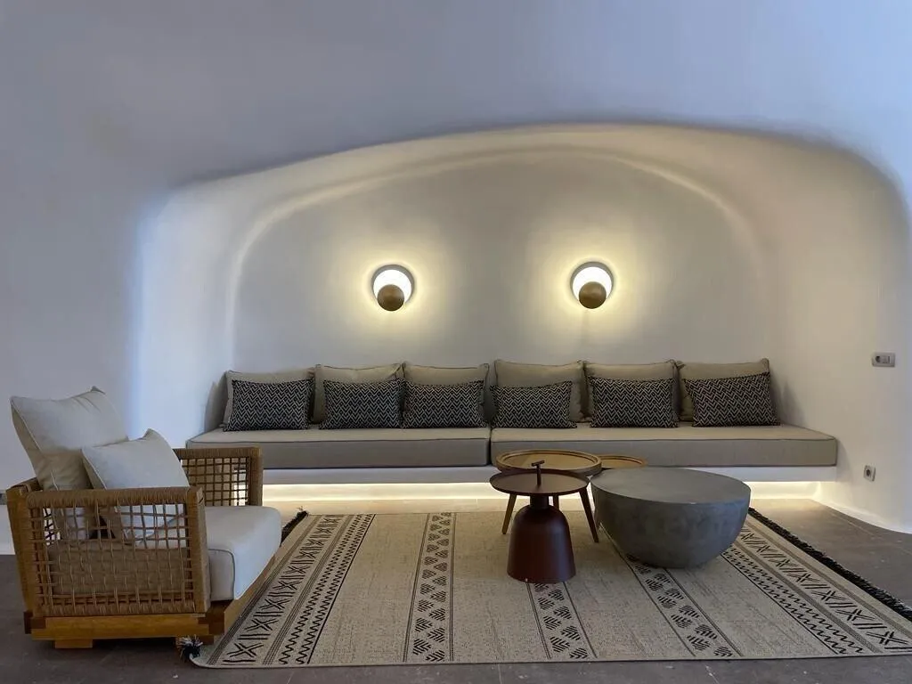 Room, Victoria Caves, Santorini