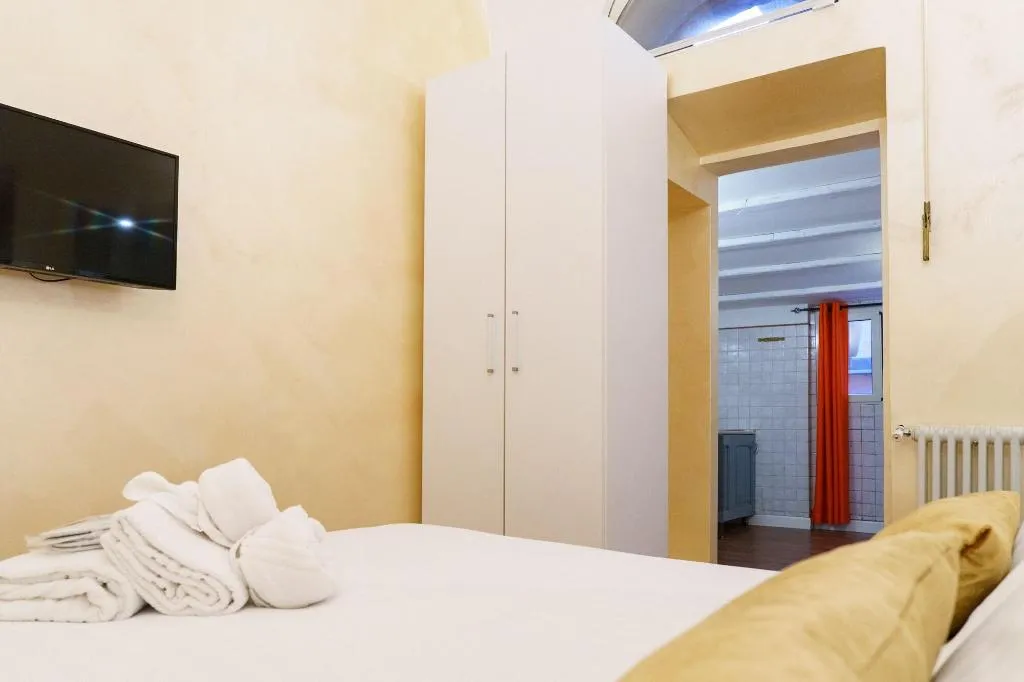 Room, Trinity Luxury Rooms, Rome