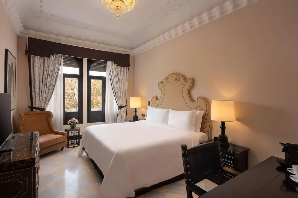Room, Alfonso XIII, Seville
