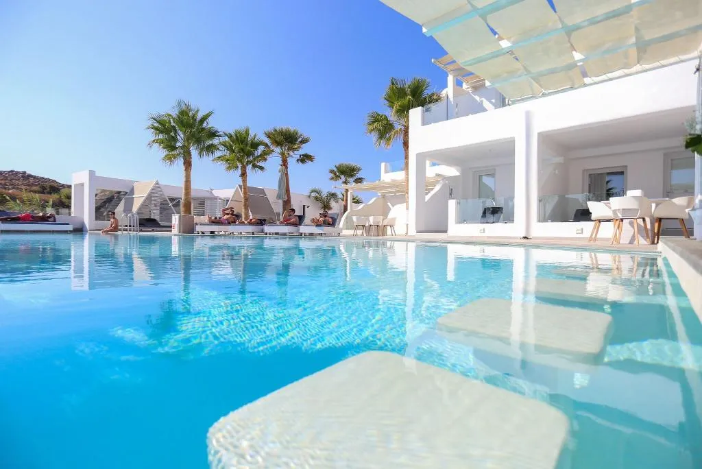 Pool, Tropicana Hotel, Mykonos