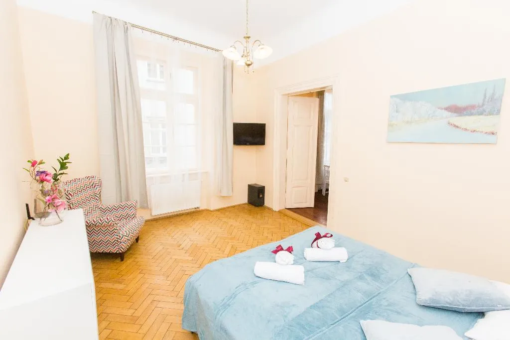 APARTMENT ONE BEDROOM Room, Apartments Roman, Krakow