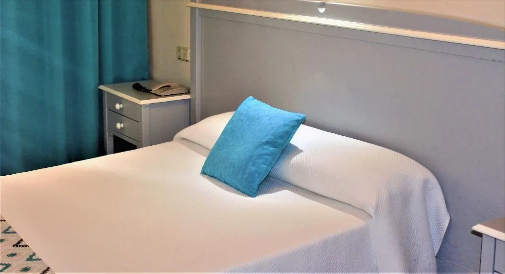 SINGLE STANDARD Room, Playa Sol, Majorca