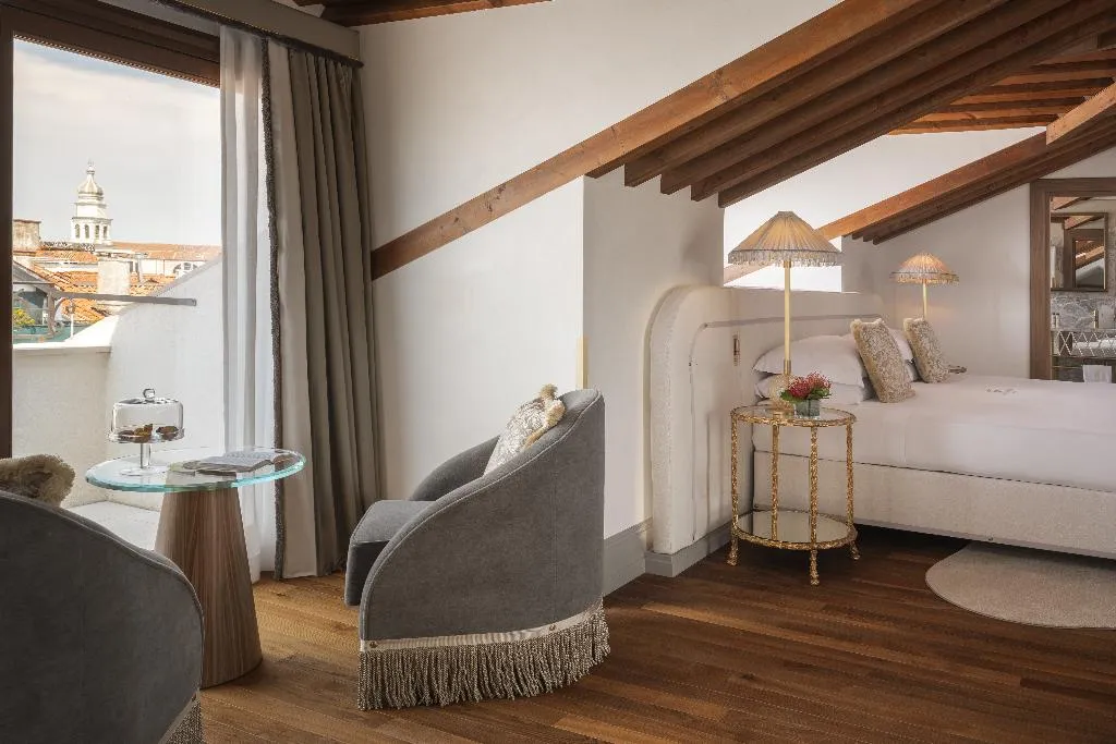 SUITE Presidential Room, Hotel Gabrielli Venezia - Starhotels Collezione, Venice