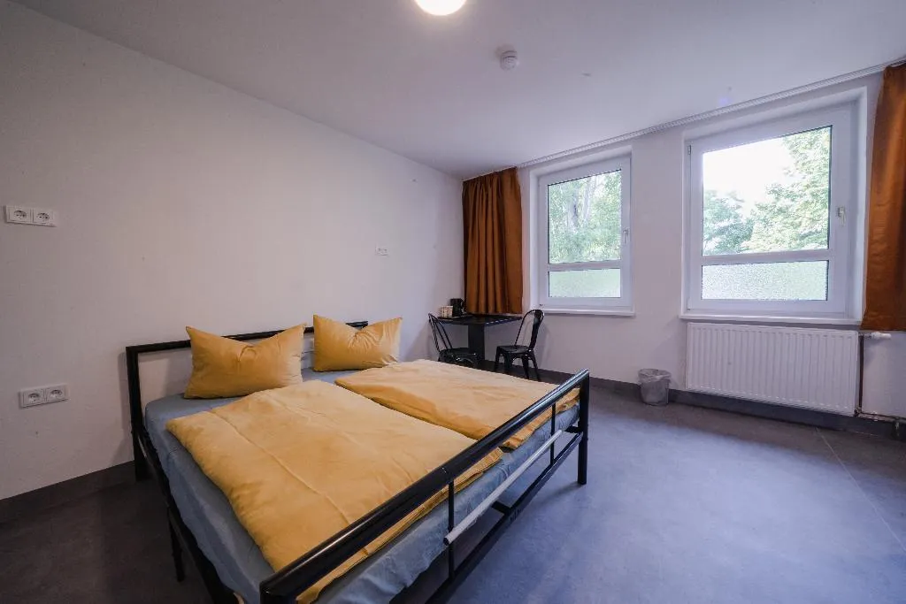 STUDIO WITH DOUBLE BED Room, NEOHOSTEL Berlin, Berlin