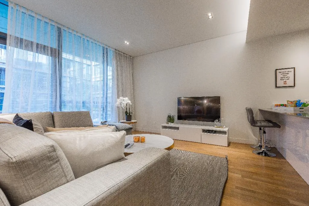 APARTMENT TWO BEDROOMS WITH AIR CONDITIONING Room, FAM Living - City Walk, Dubai