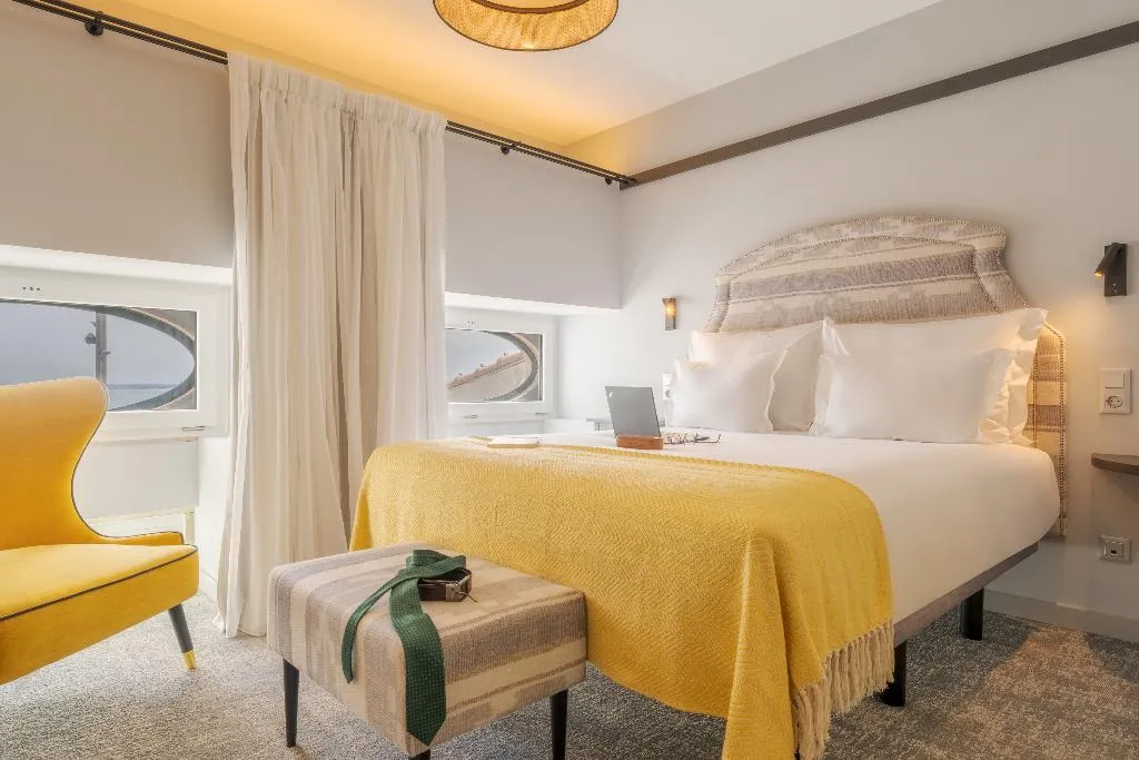 DOUBLE SUPERIOR RIVER VIEW Room, Pousada de Alfama Charming Hotel, Lisbon