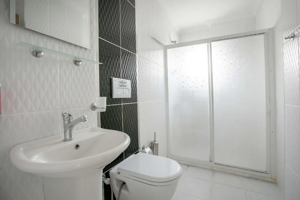 Room, Antiocha Rezidans, Izmir